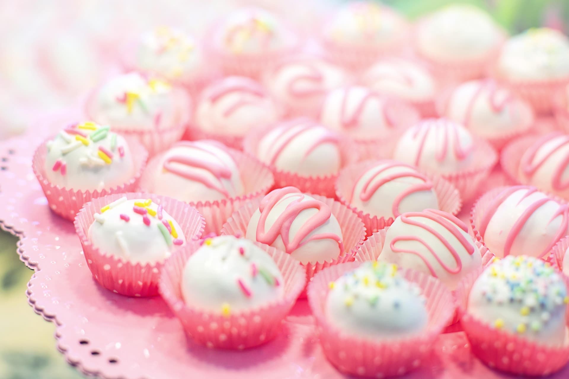 Jillwellington Cake Balls 4139989 1920